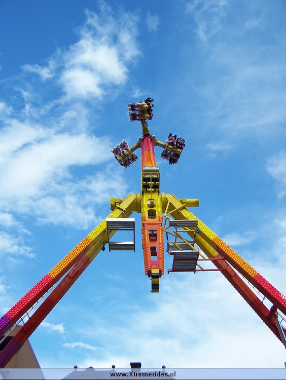 Dominator.jpg (94506 bytes)