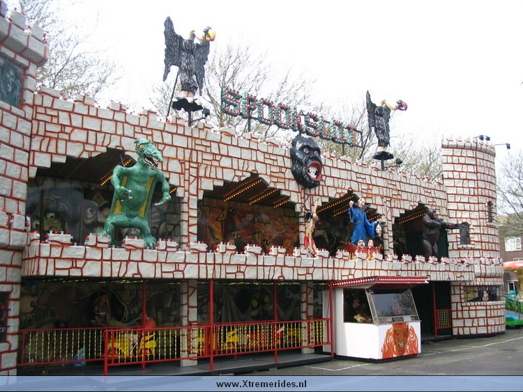 Spookslot.JPG (154577 bytes)