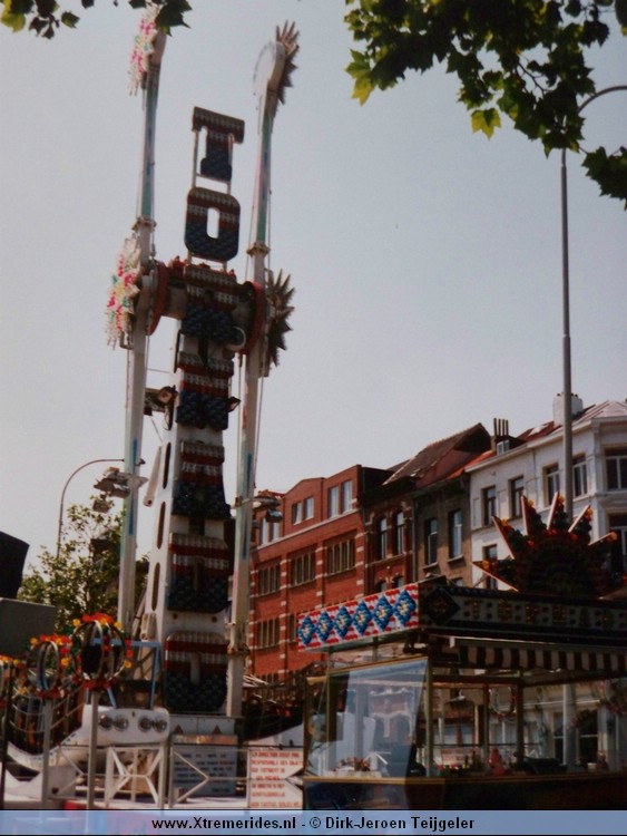 965 (7).JPG (104550 bytes)