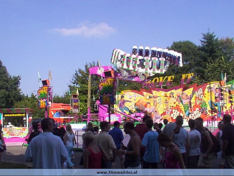 Move It 5.JPG (135106 bytes)