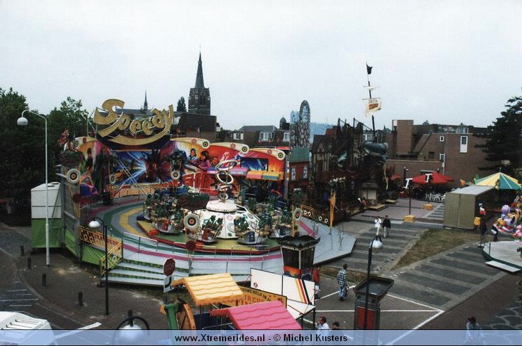 Speedyhinzen.jpg (110463 bytes)