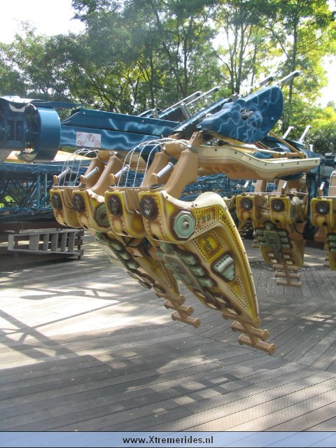 Bobbejaanland2004 (15).jpg (122484 bytes)