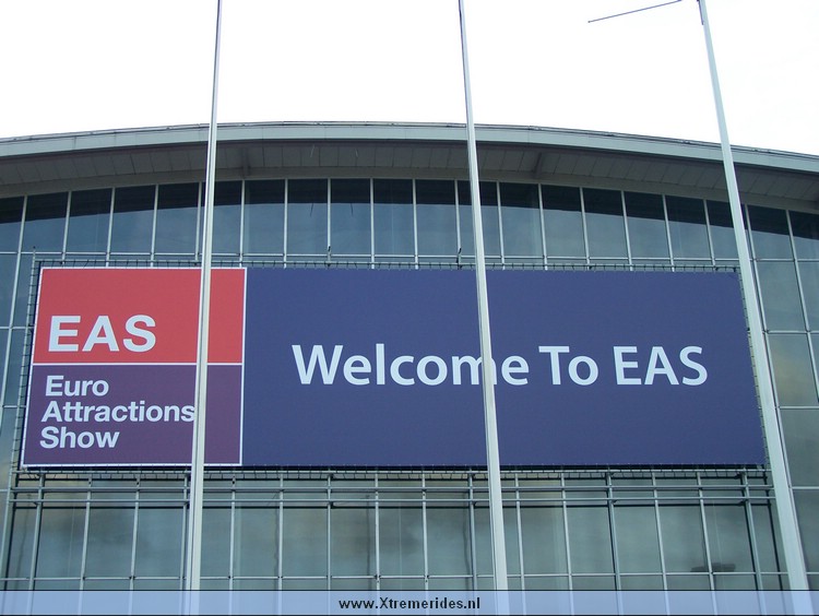 EAS2009 (48).JPG (88834 bytes)