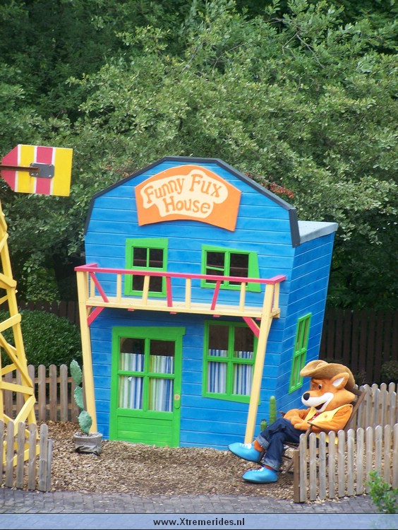 FortFun2008 (23).jpg (173874 bytes)