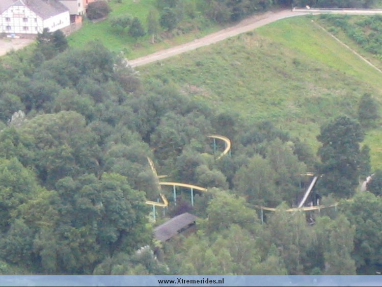 Telecoo2004 (17).jpg (99633 bytes)