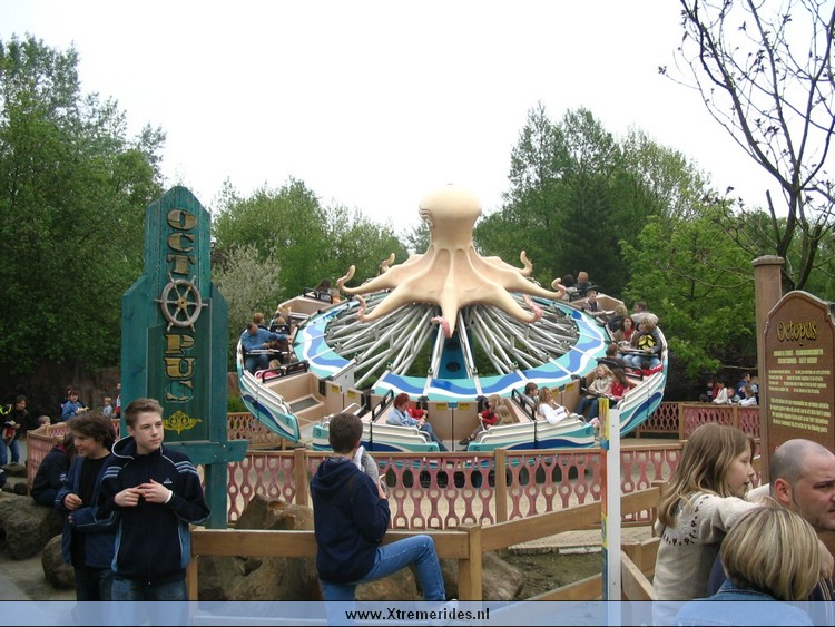 WalibiBelgie2005 (16).jpg (145538 bytes)