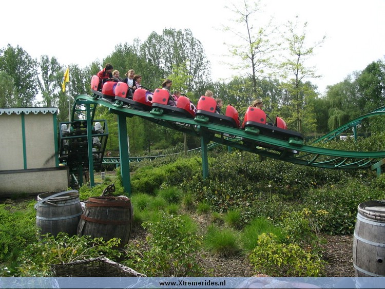 WalibiBelgie2005 (17).jpg (172071 bytes)