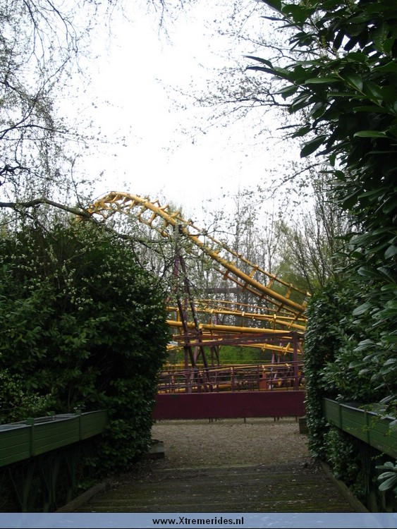 WalibiBelgie2005 (9).jpg (163069 bytes)