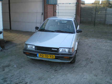 mazda323.jpg (17521 bytes)