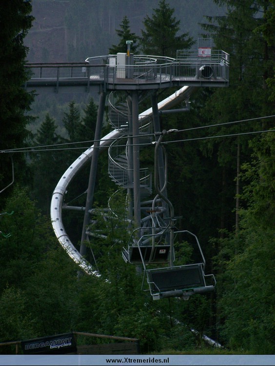 RodelbaanWinterberg2008 (5).JPG (114574 bytes)