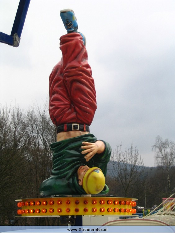 Break Dance (6).jpg (89628 bytes)