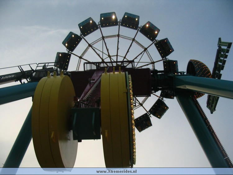 Imporator (18).jpg (85222 bytes)