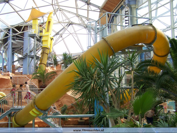 Aqualand.jpg (12).JPG (167651 bytes)