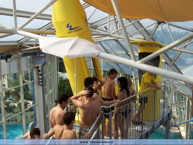 Aqualand.jpg (31).JPG (142266 bytes)
