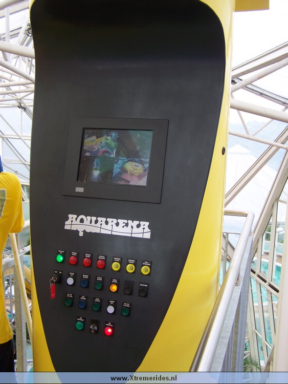 Aqualand.jpg (35).JPG (88550 bytes)
