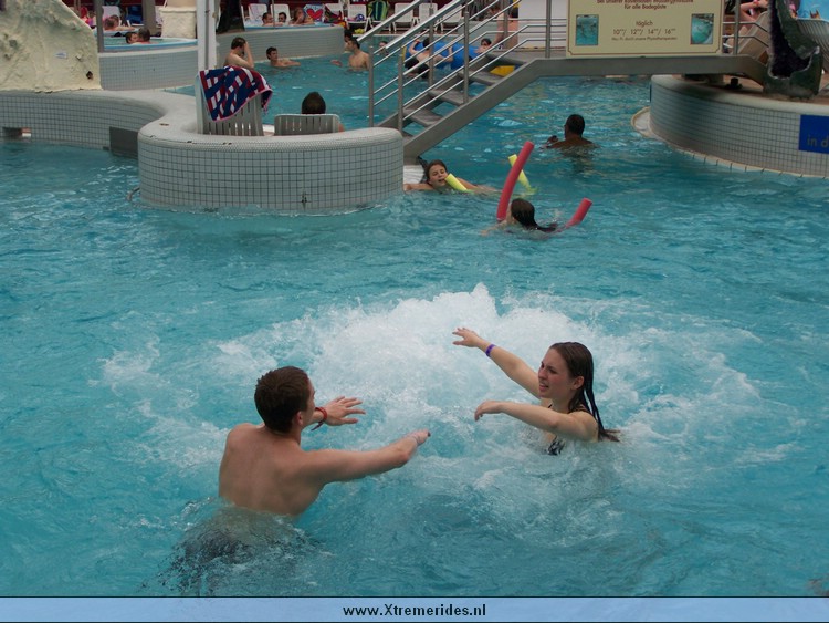 Aqualand.jpg (40).JPG (124410 bytes)