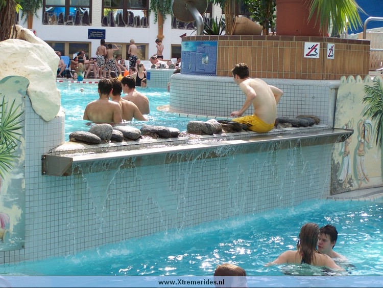 Aqualand.jpg (9).JPG (148739 bytes)