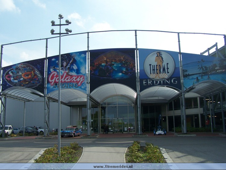 Galaxy Erding 2009.JPG (104919 bytes)