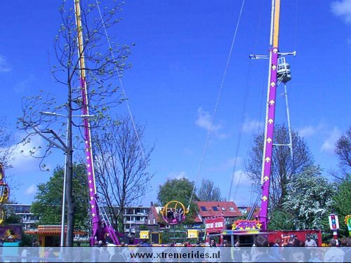 Bungee 2.JPG (306850 bytes)