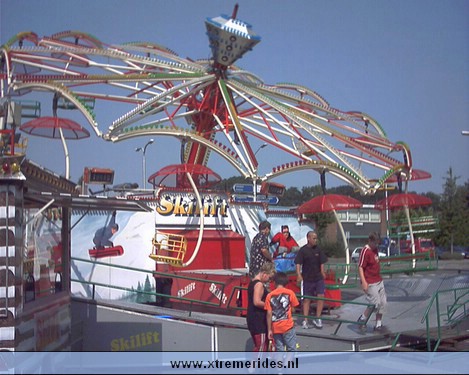 DSC_0007.JPG (65154 bytes)