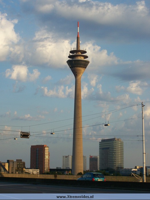 Dusseldorf2007 (136).JPG (67825 bytes)