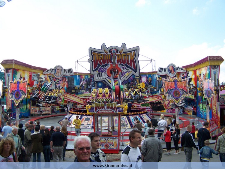 HerneCrangerkirmes2008 (1).JPG (143271 bytes)