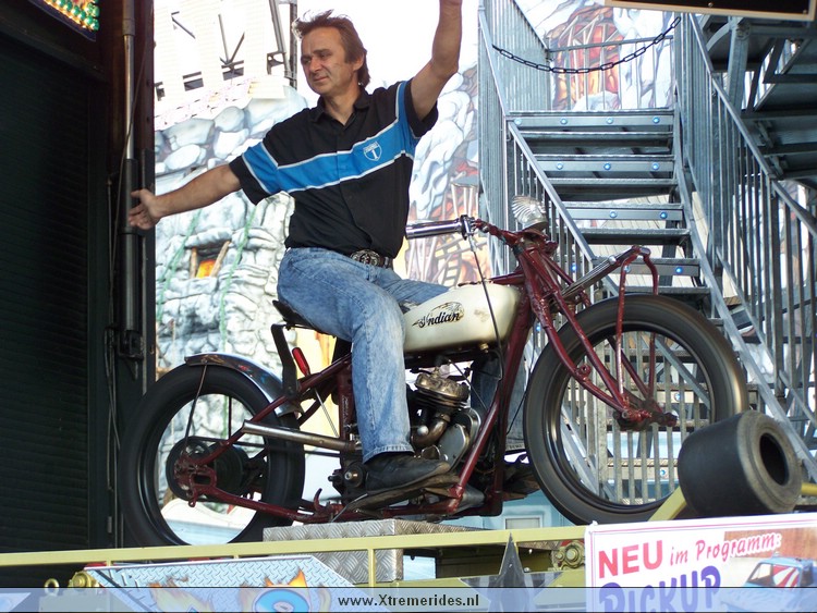 HerneCrangerkirmes2008 (41).JPG (156683 bytes)