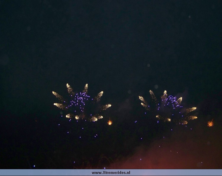 Bonninflammen2009 (28).JPG (61635 bytes)