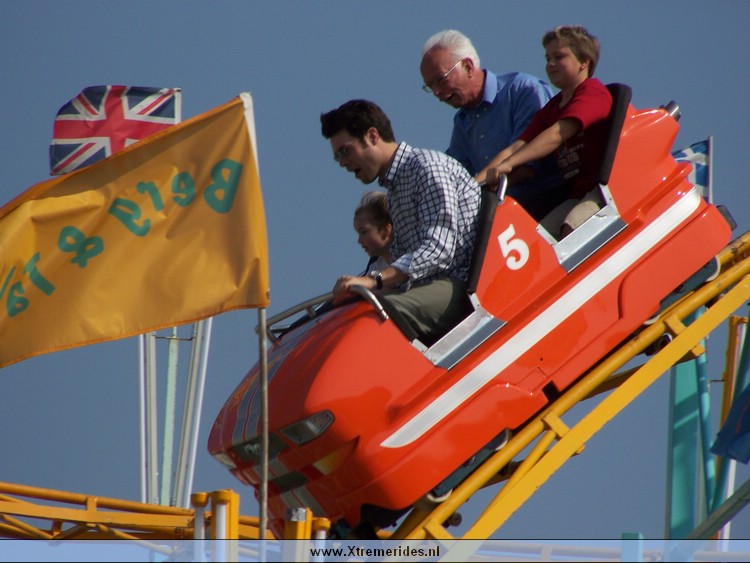 BremenOsterkirmes2009.jpg (96968 bytes)