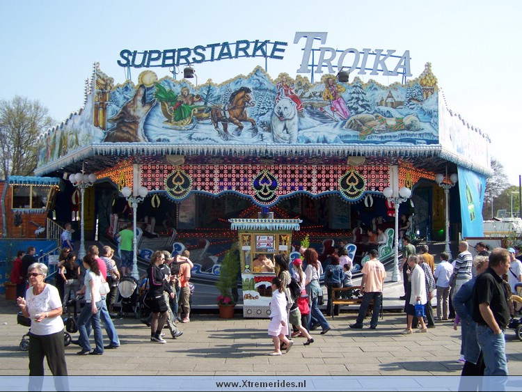 BremenOsterkirmes2009 (22).jpg (164463 bytes)