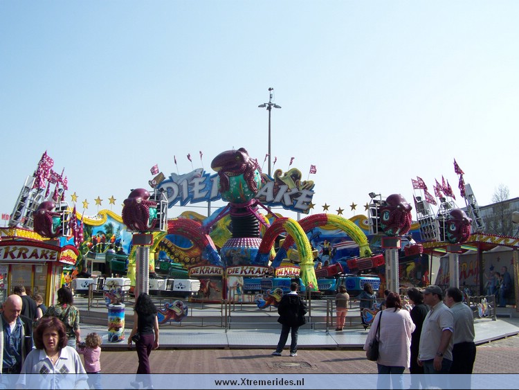 BremenOsterkirmes2009 (7).jpg (117469 bytes)