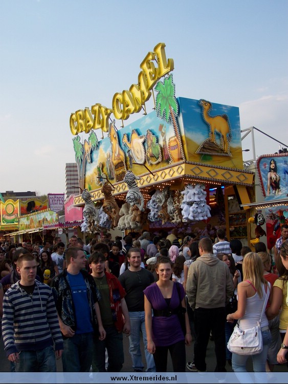 KolnFruhlingsfest (13).jpg (123399 bytes)