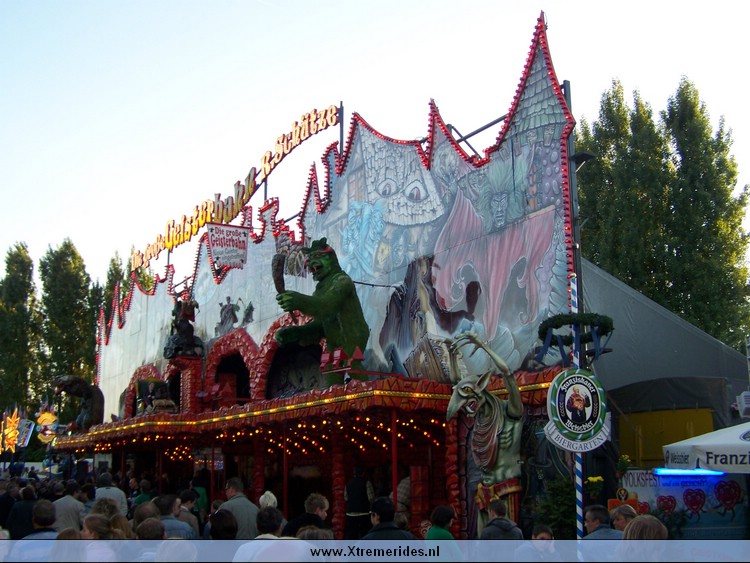 OberhaussenSterkraderkirmes2009 (44).jpg (132467 bytes)